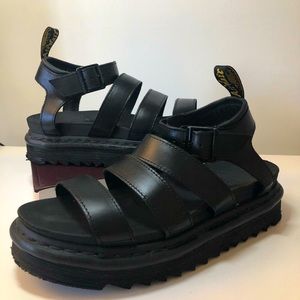 Women's 8 Doc Martens black gladiator sandals EUC